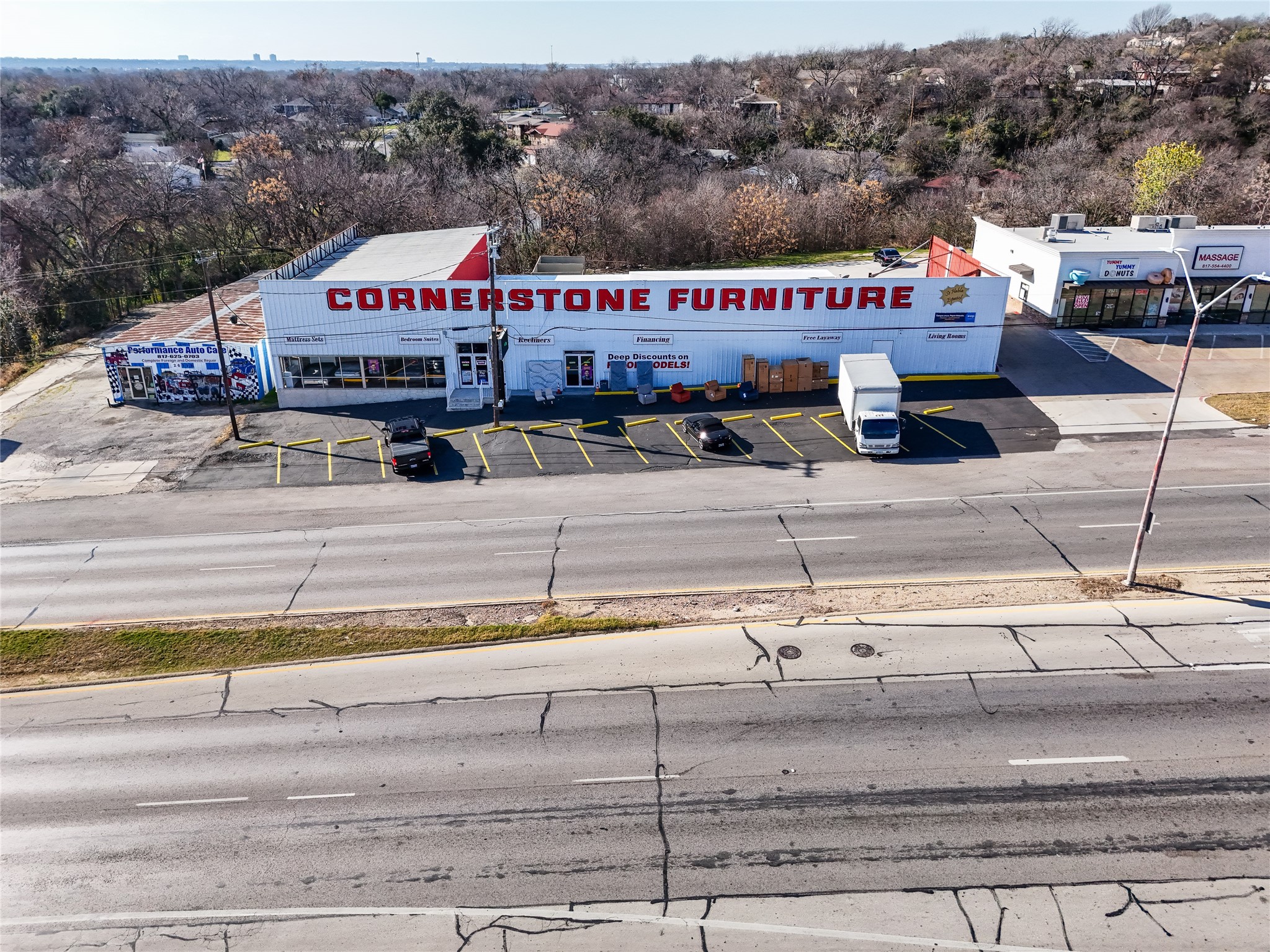 2615 Jacksboro Highway River Oaks TX 76114