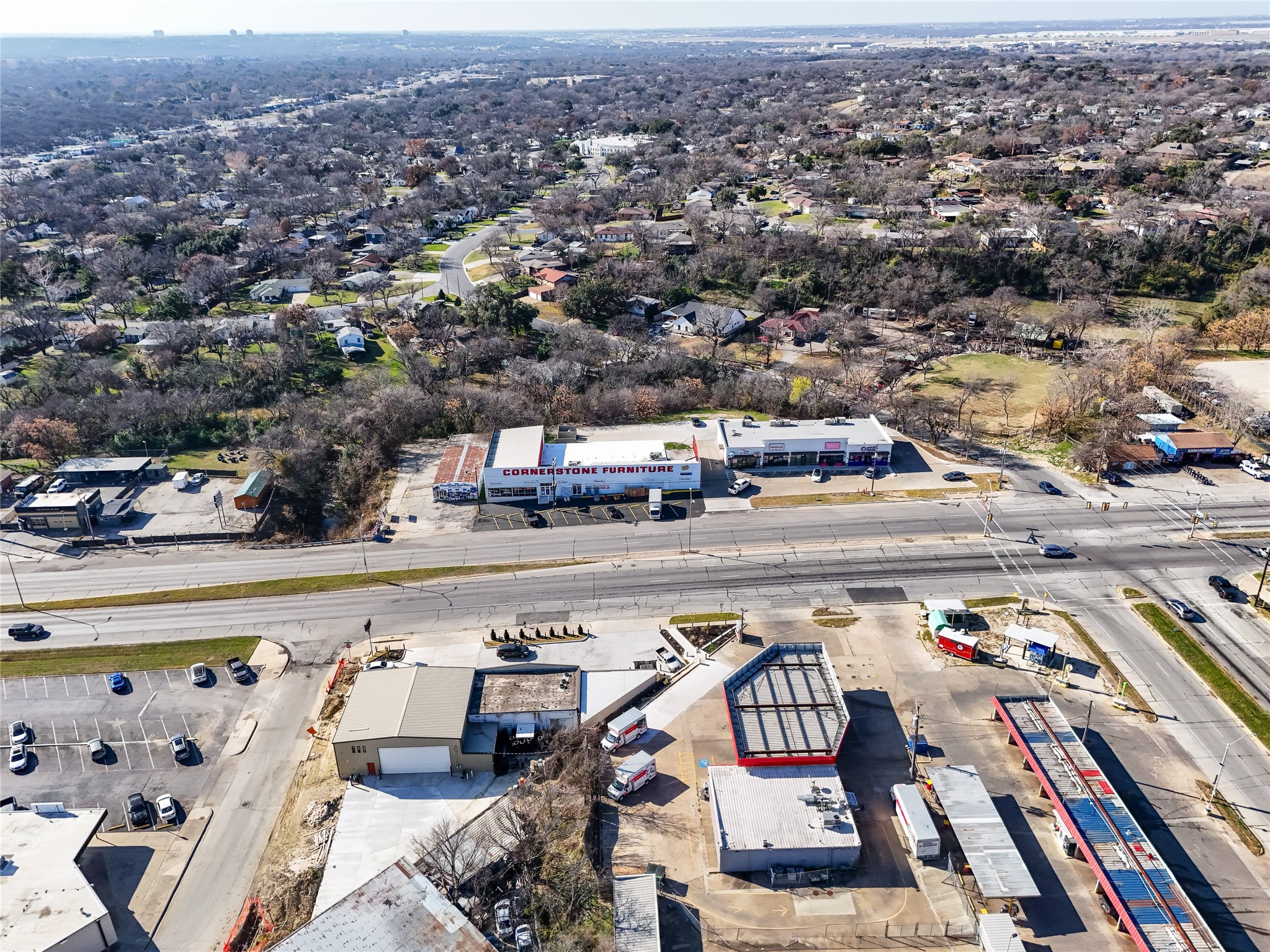 2615 Jacksboro Highway River Oaks TX 76114