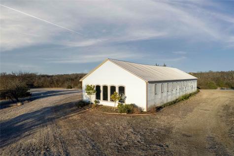 1922 Bethel Cannon Road Whitewright TX 75491