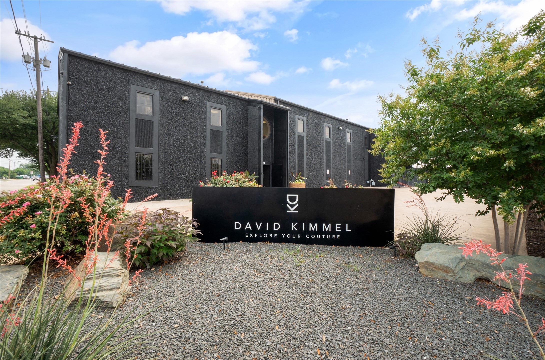 3500 Easy Street Dallas TX 75247