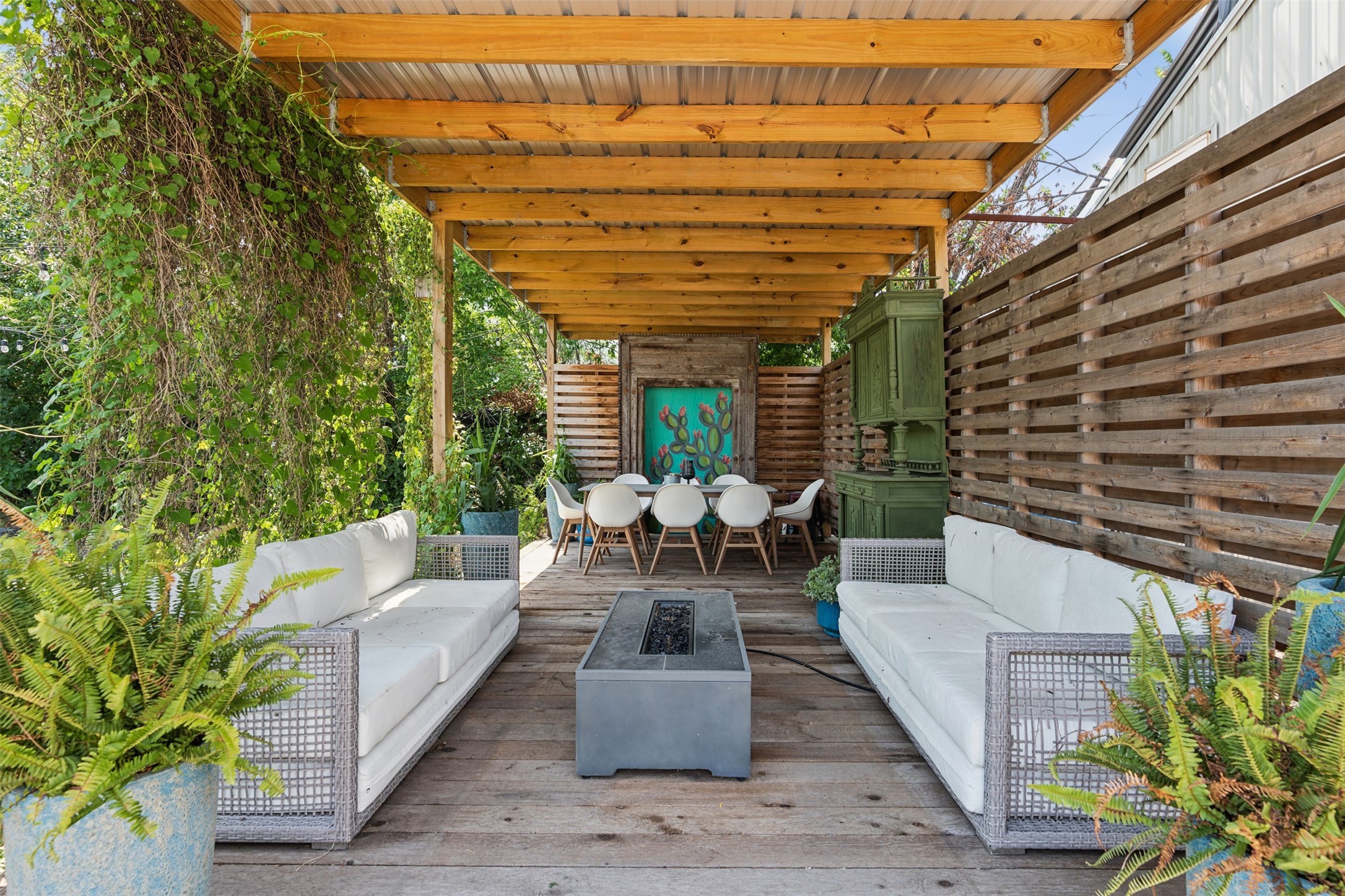 3500 Easy Street Dallas TX 75247