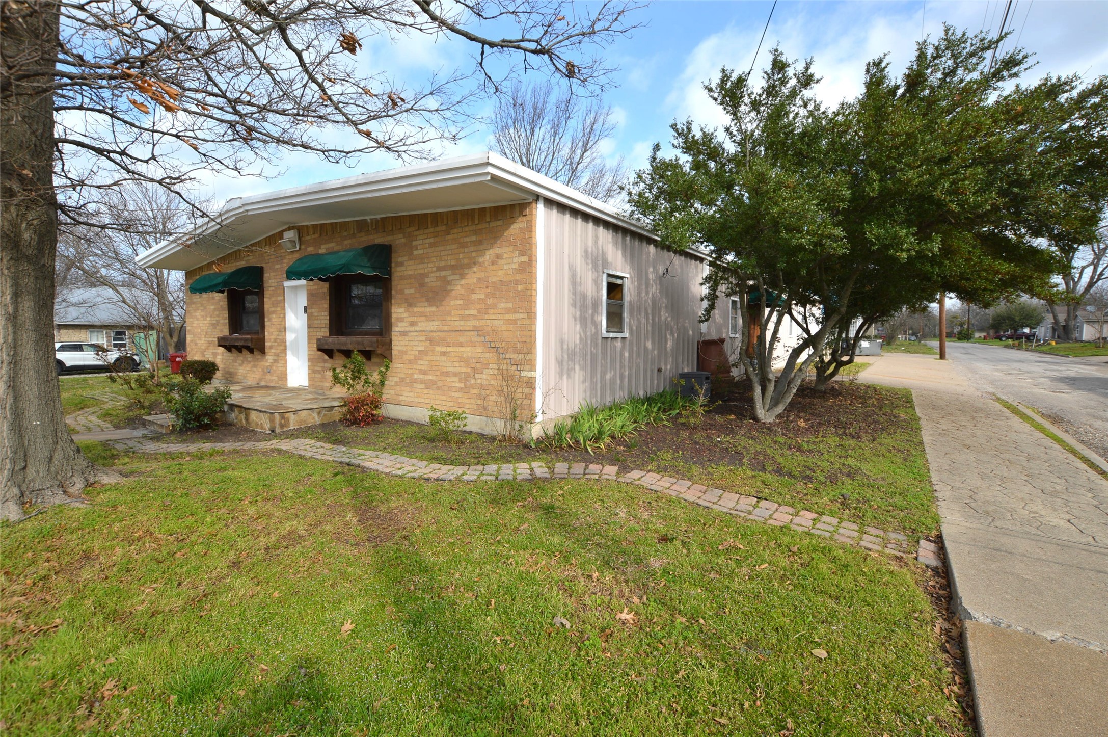 202 Maple Street Farmersville TX 75442