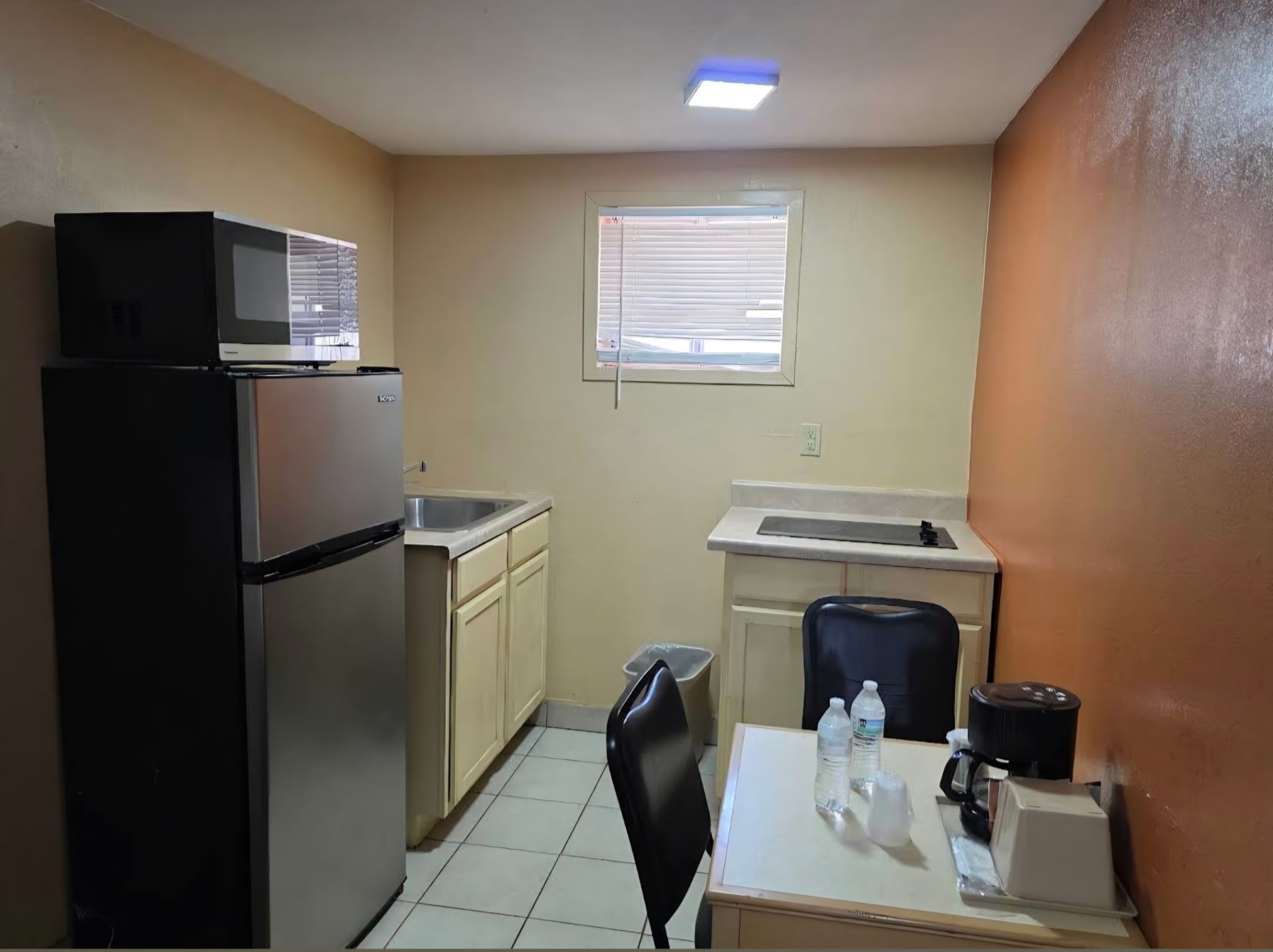 1100 E Main Street Knox City TX 79529