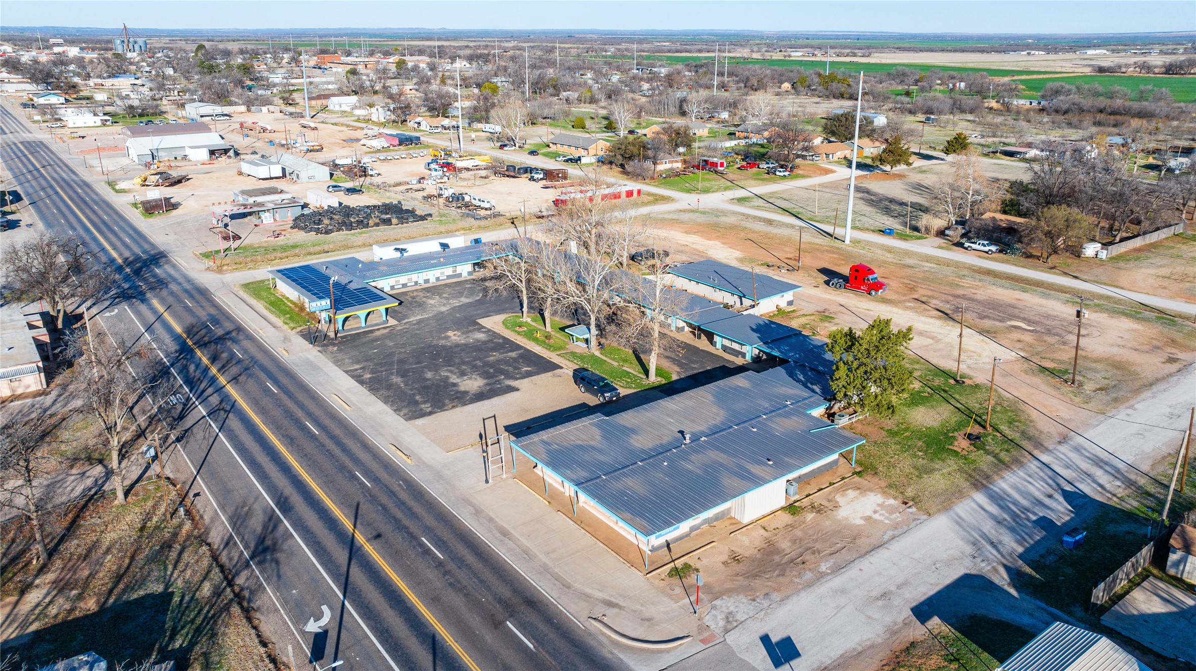 1100 E Main Street Knox City TX 79529
