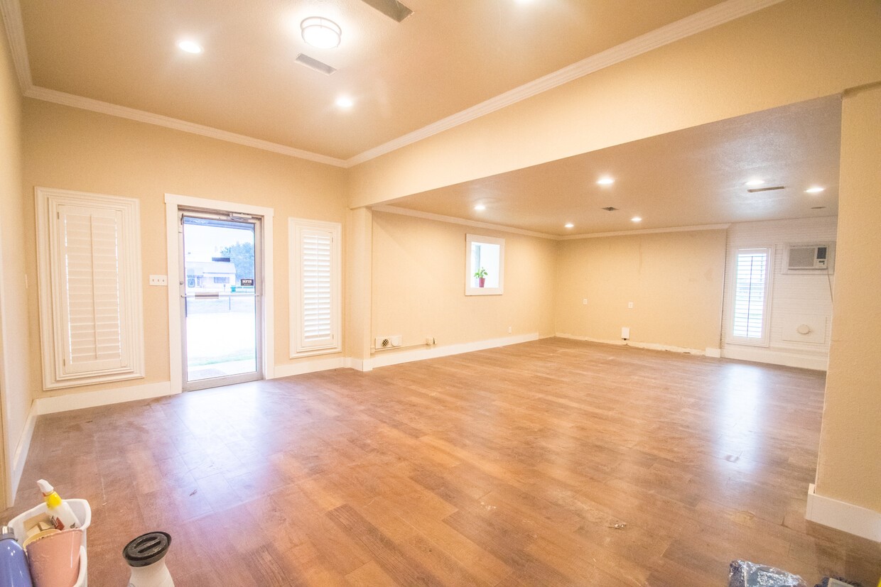 1024 Us-377 Pilot Point TX 76258