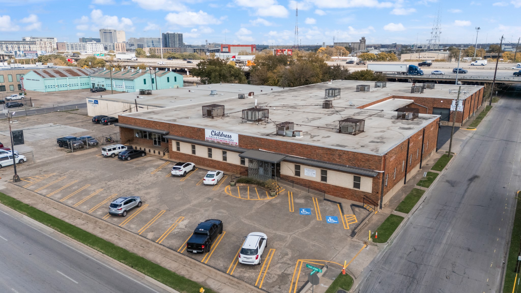 1912 S Good Latimer Expressway Dallas TX 75226
