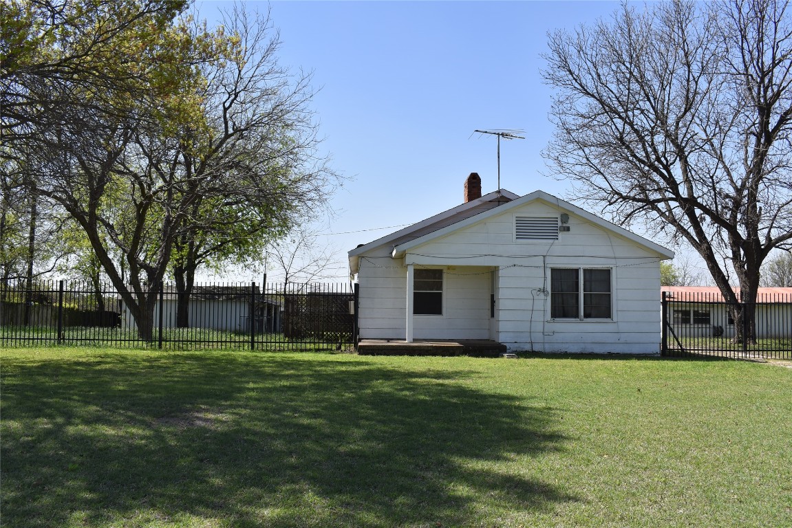 1402 Dowdy Ferry Road Hutchins TX 75141