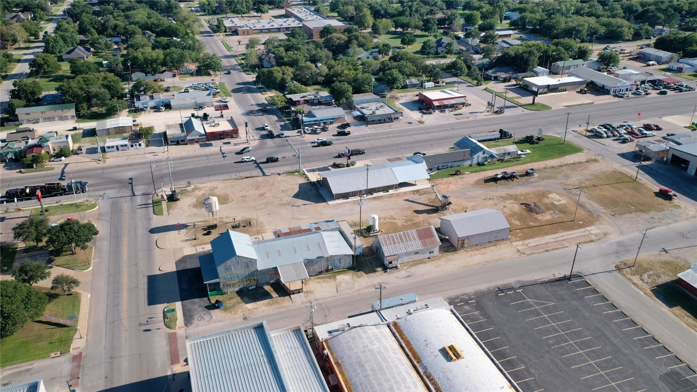 9 Clay Street Nocona TX 76255