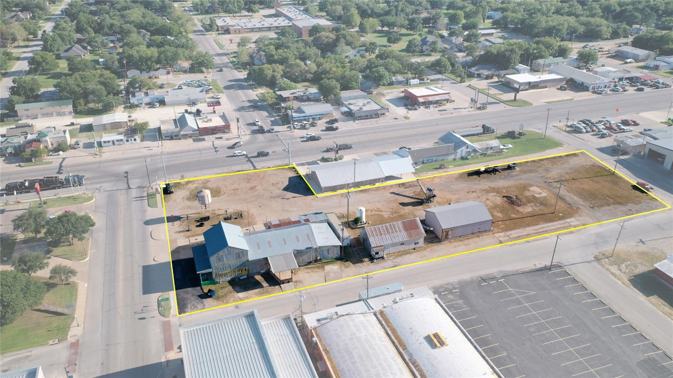 9 Clay Street Nocona TX 76255