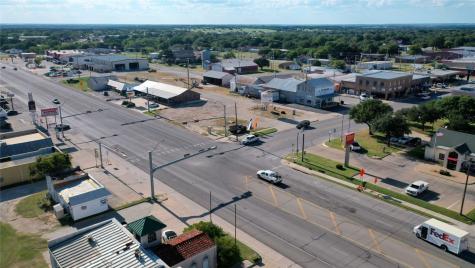 9 Clay Street Nocona TX 76255