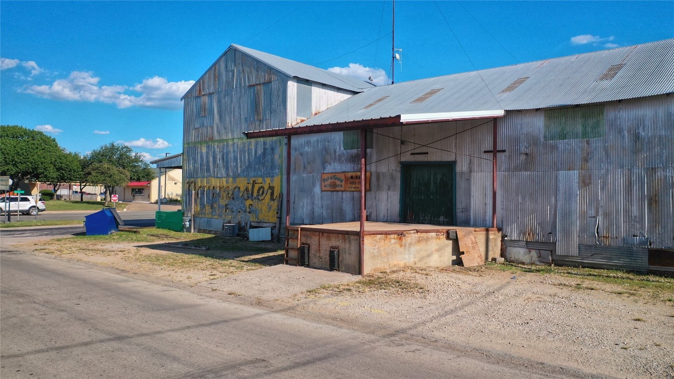 9 Clay Street Nocona TX 76255