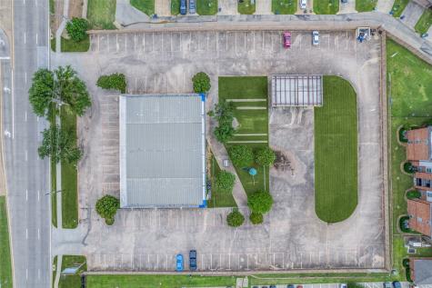 2345 State Highway 121 Lewisville TX 75056