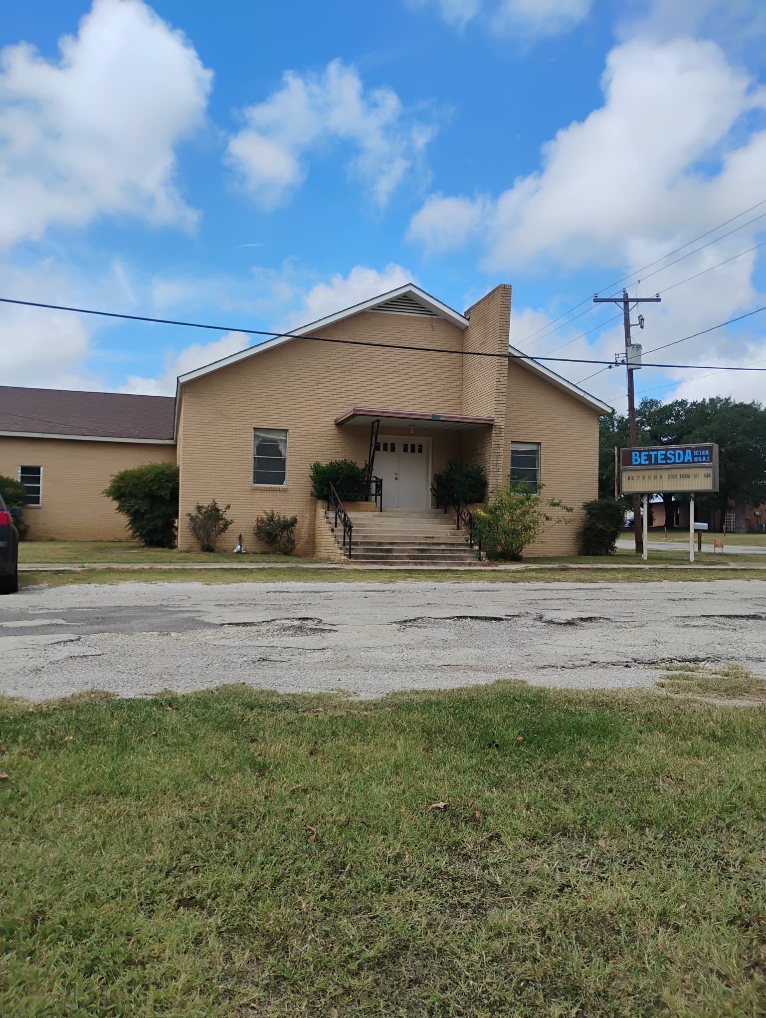 532 N Travis Street De Leon TX 76444