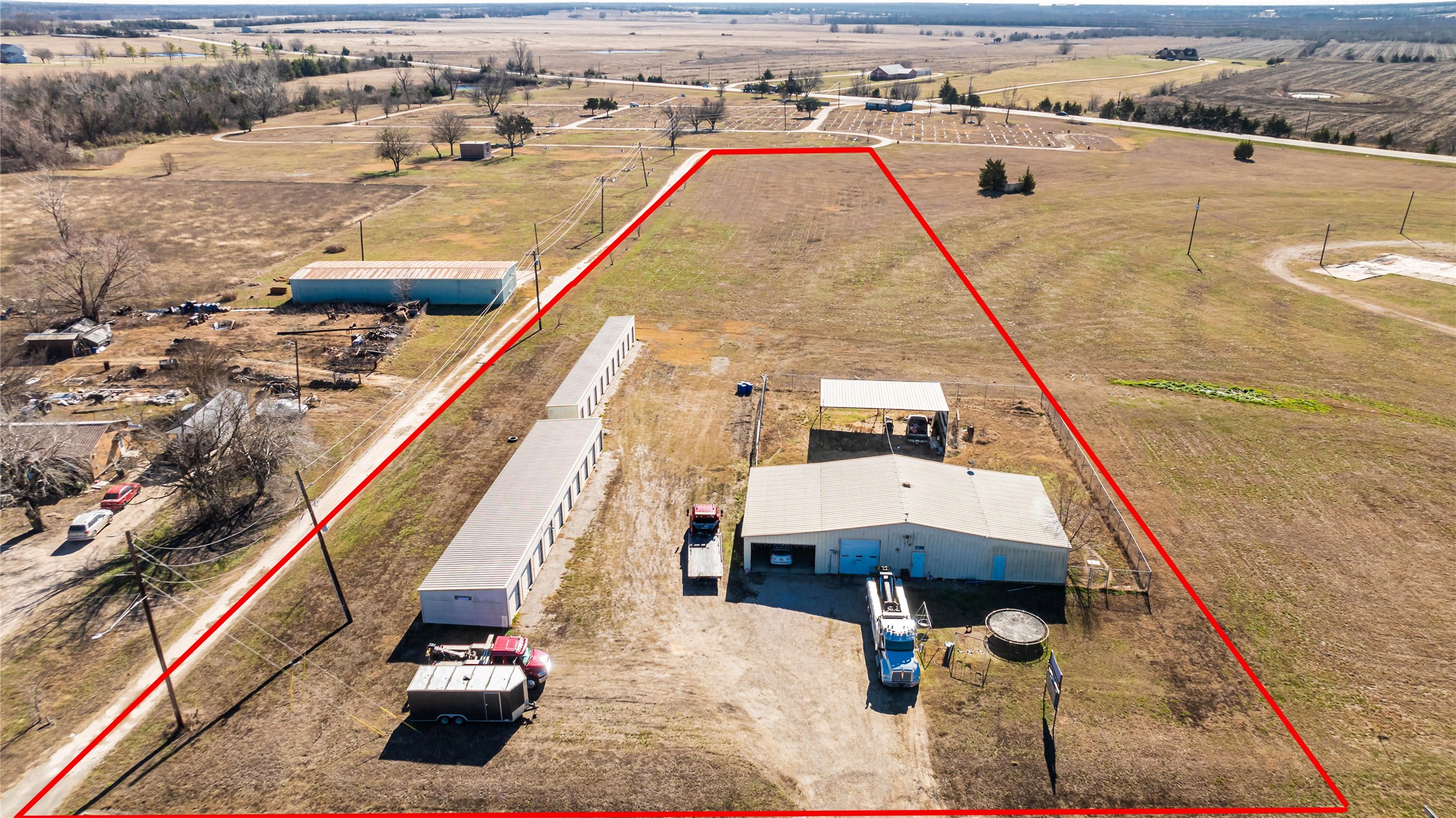 6240 Farm Road 1508 Paris TX 75462