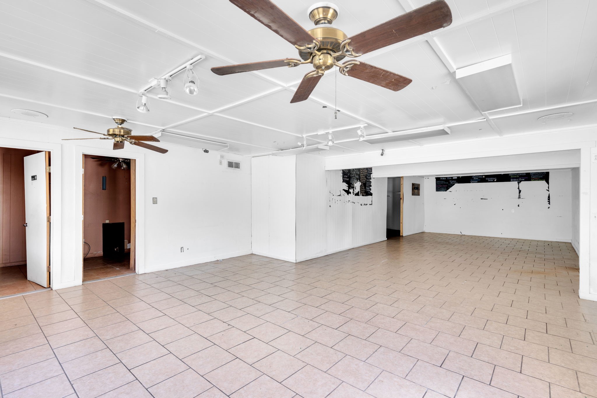 402 N 3rd Street Wortham TX 76693
