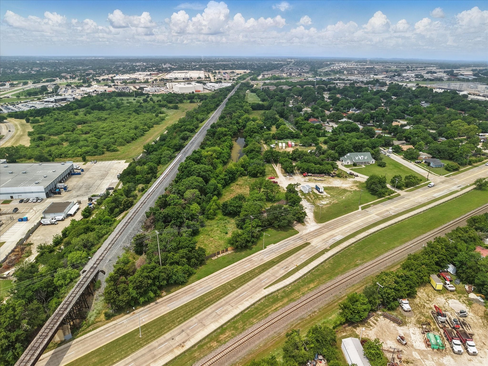 1205 N Mill Street Lewisville TX 75057