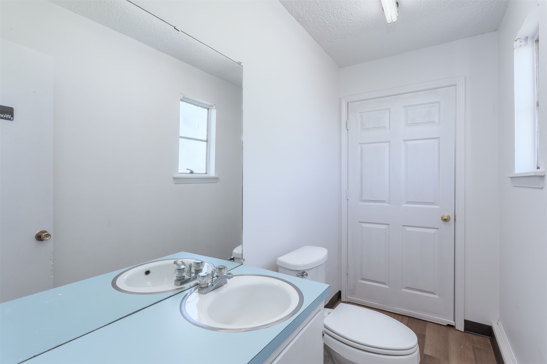 600 W Main Street Whitesboro TX 76273