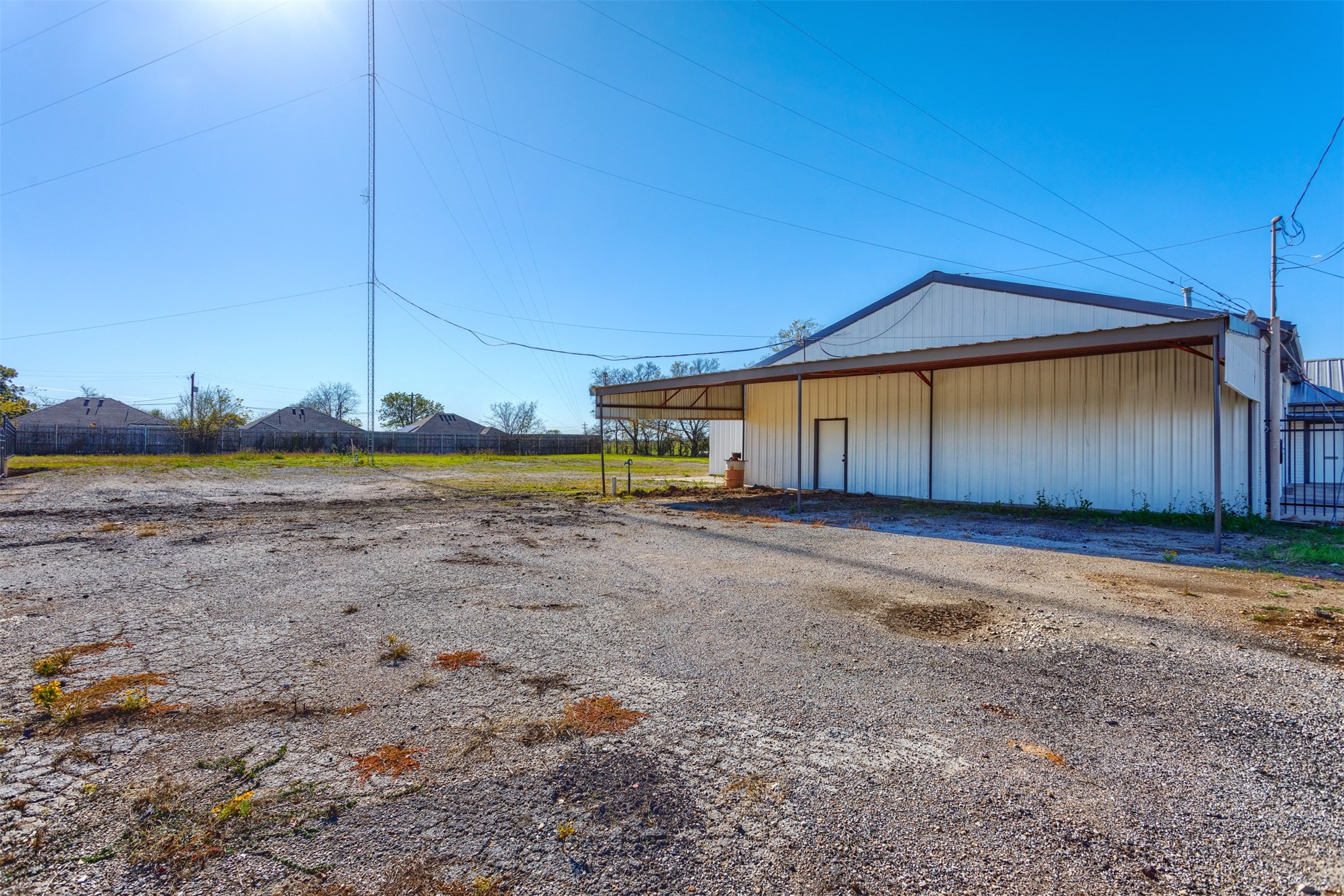 600 W Main Street Whitesboro TX 76273