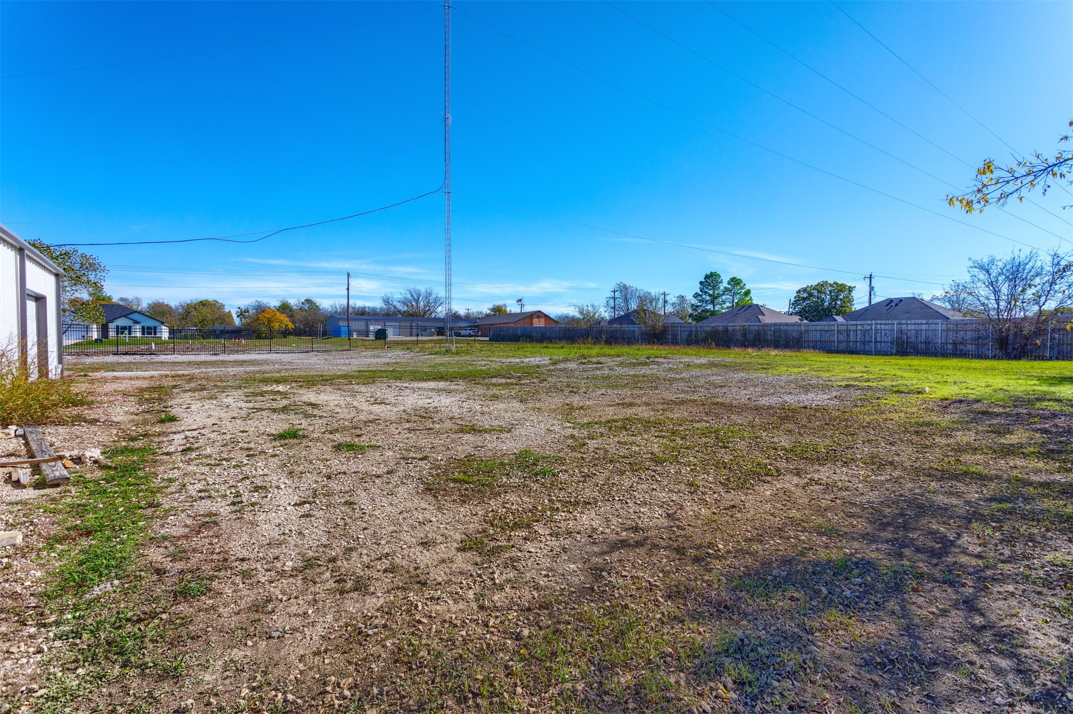 600 W Main Street Whitesboro TX 76273