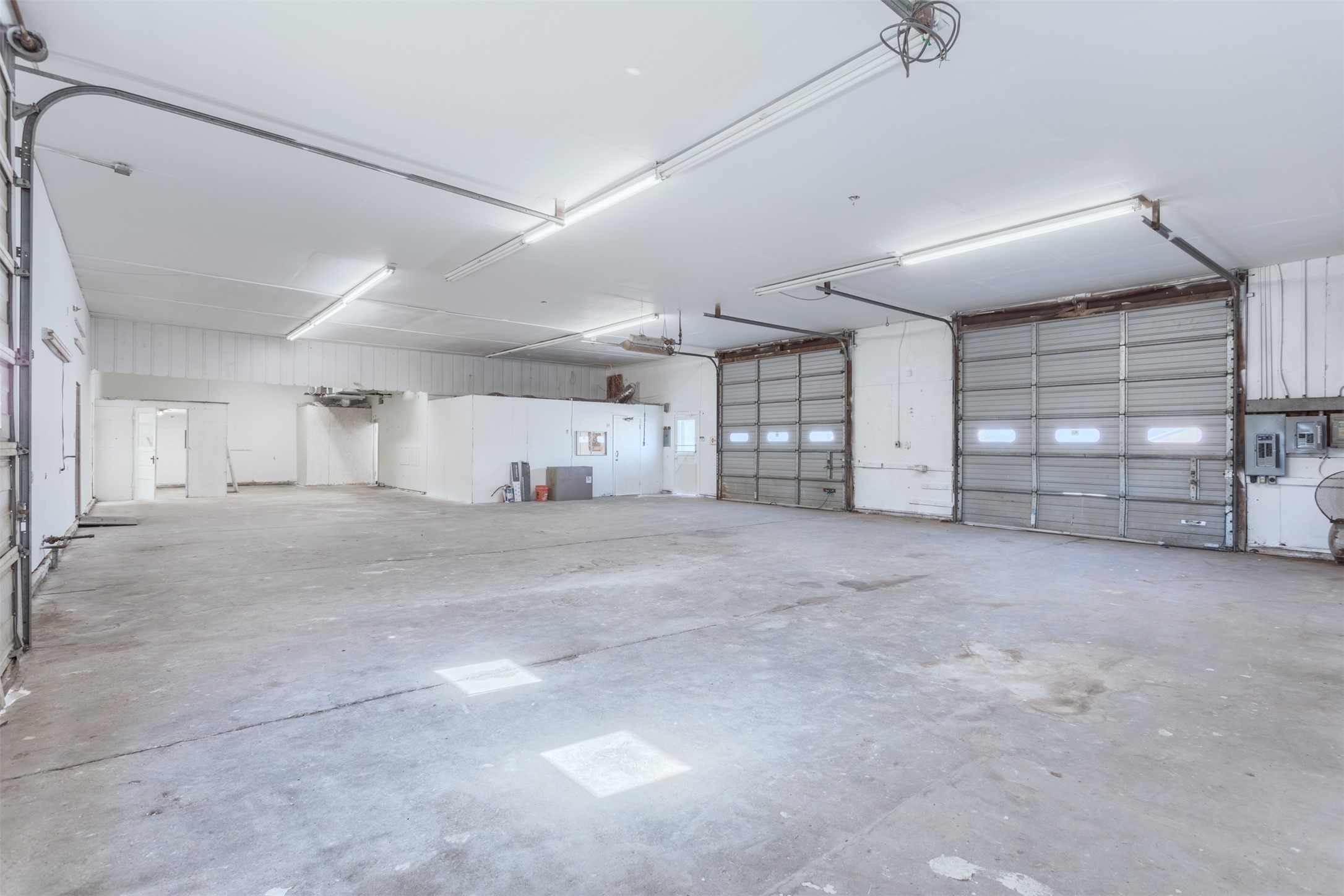 600 W Main Street Whitesboro TX 76273