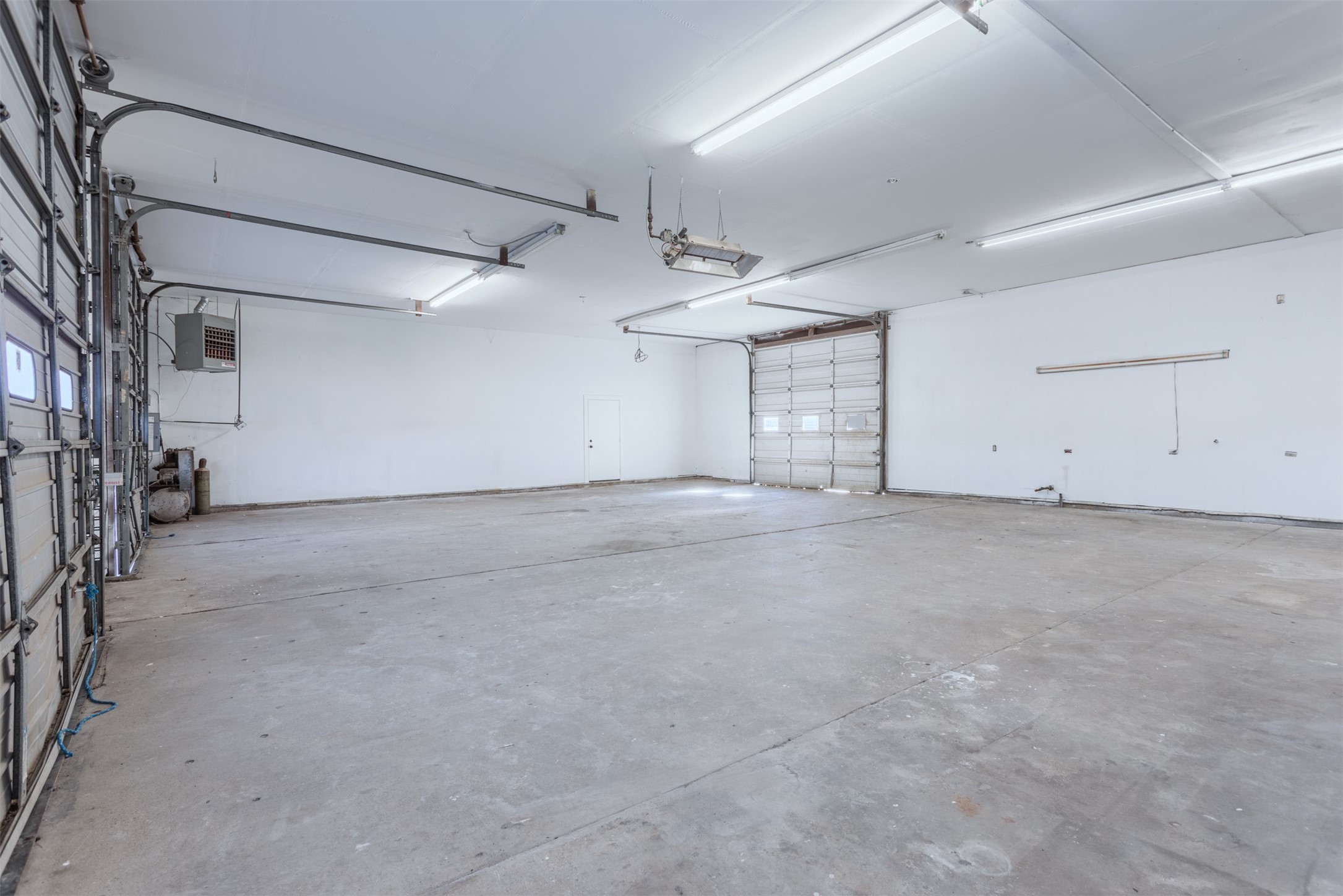 600 W Main Street Whitesboro TX 76273