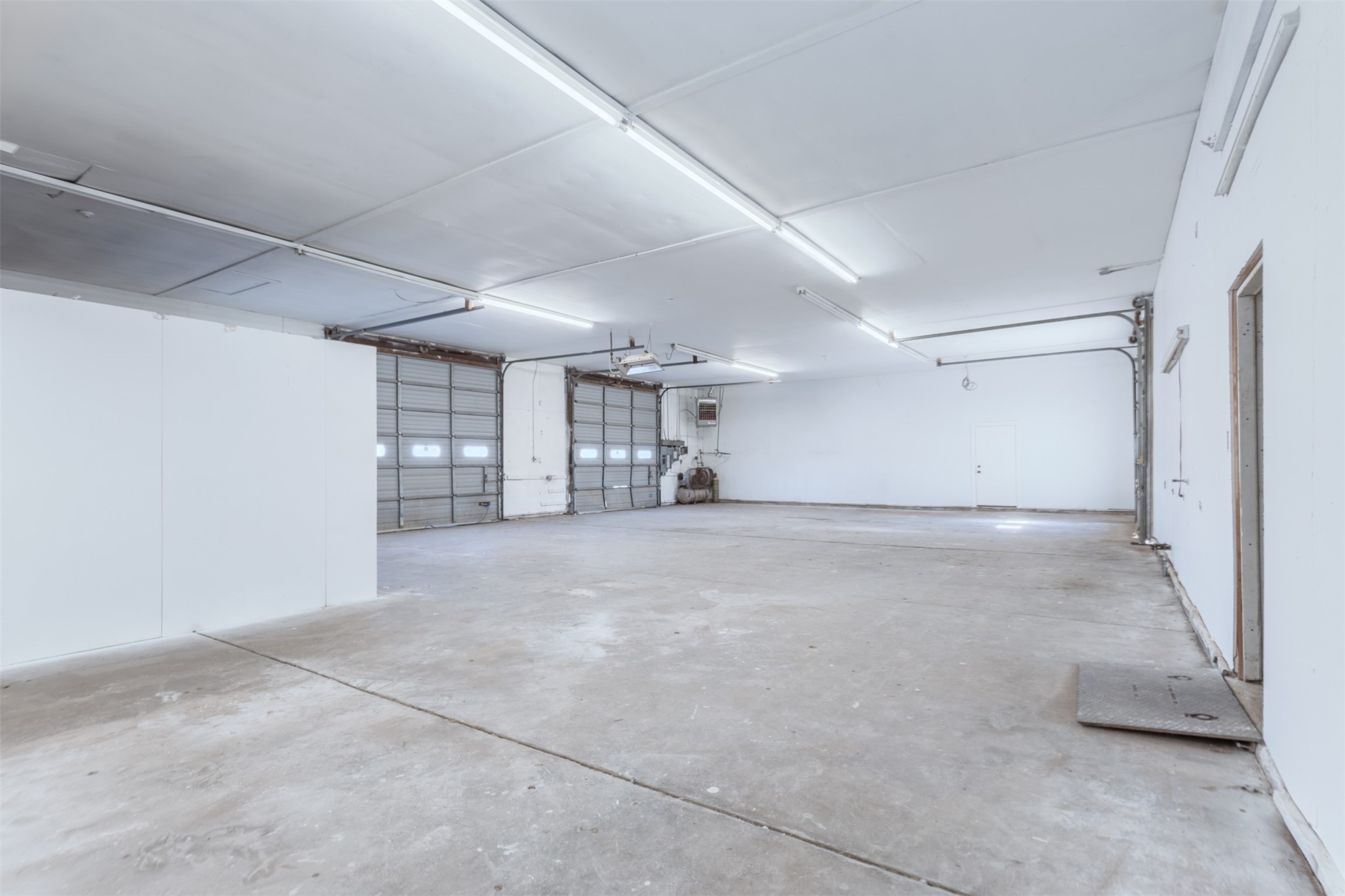 600 W Main Street Whitesboro TX 76273