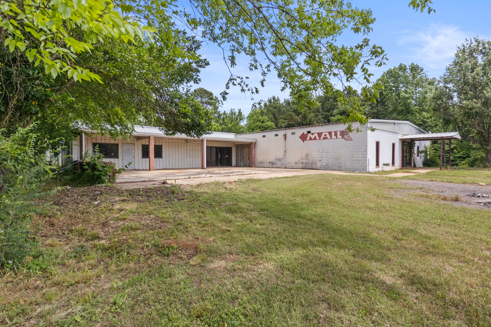 1301 Highway 11 Hughes Springs TX 75656