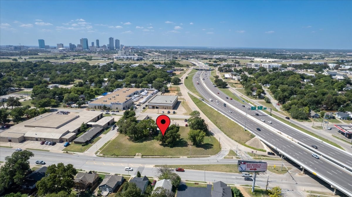 201 N Riverside Drive Fort Worth TX 76111
