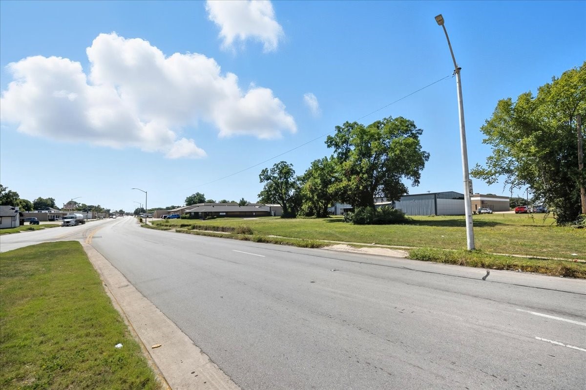 201 N Riverside Drive Fort Worth TX 76111