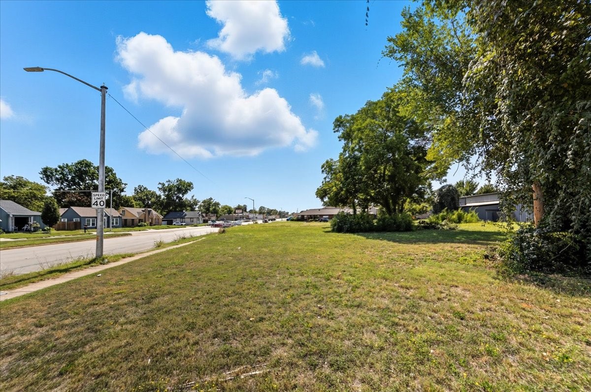 201 N Riverside Drive Fort Worth TX 76111