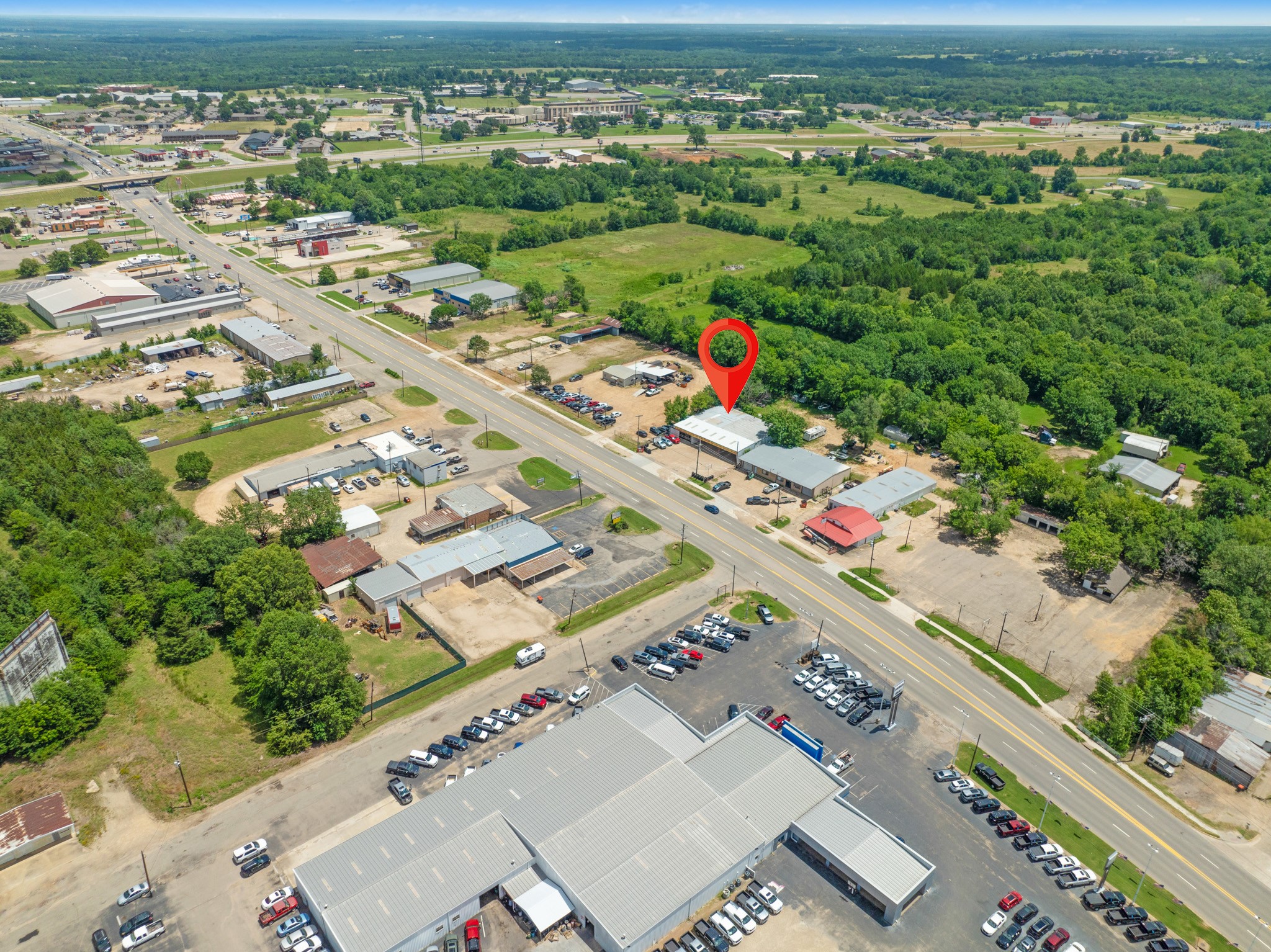 2038 N Main Street Paris TX 75460