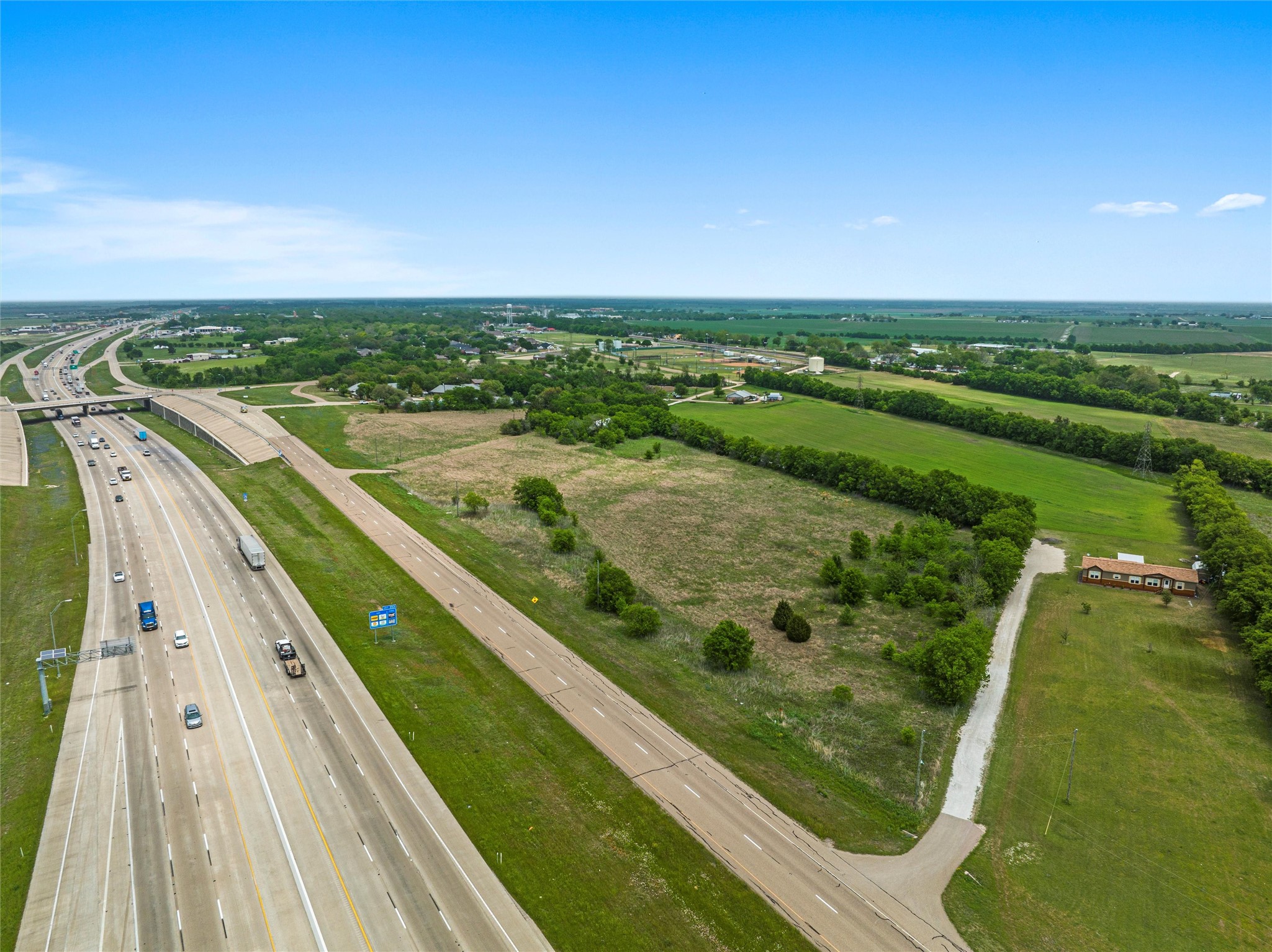 20694 N Interstate 35 West TX 76691