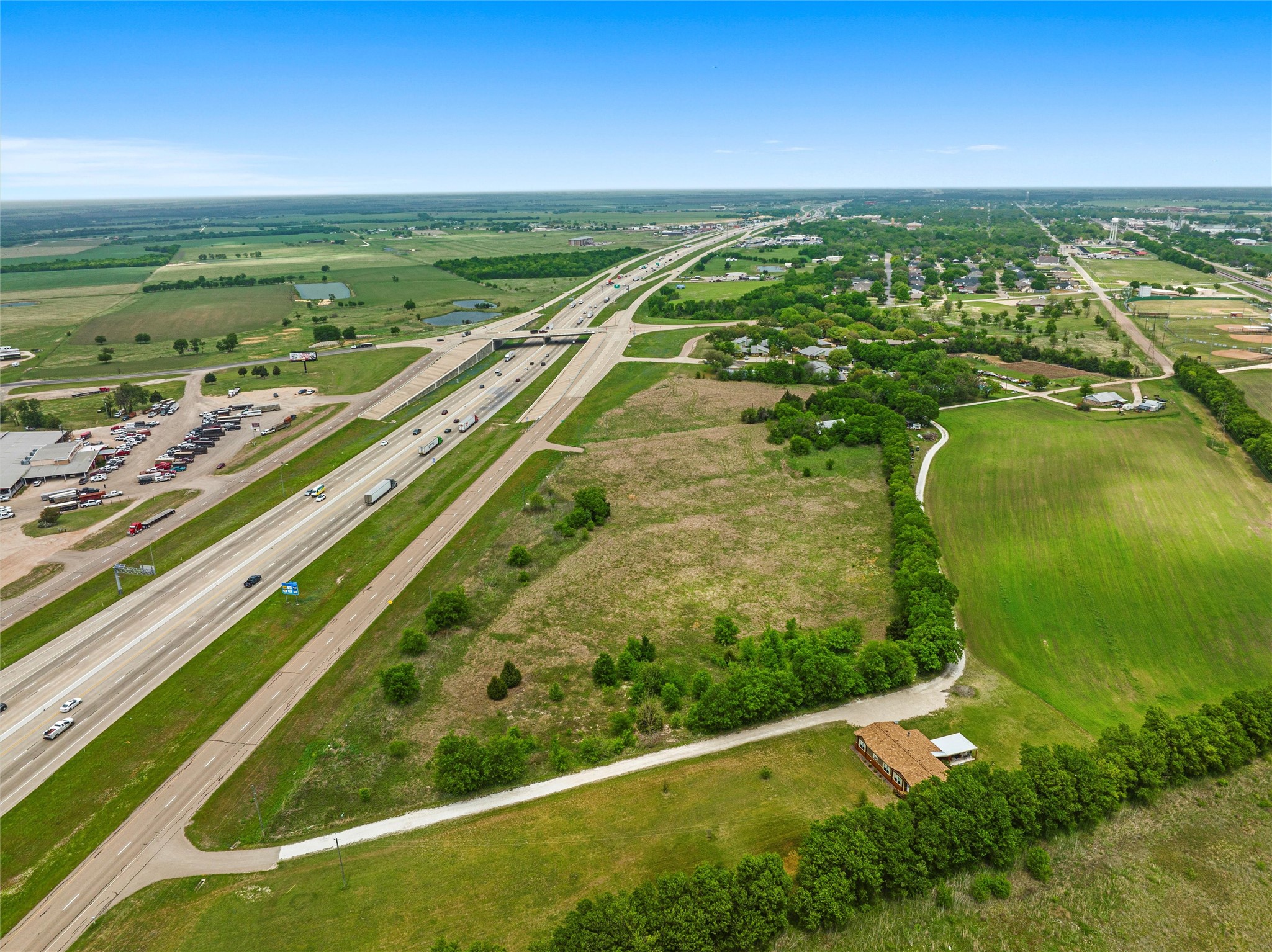 20694 N Interstate 35 West TX 76691