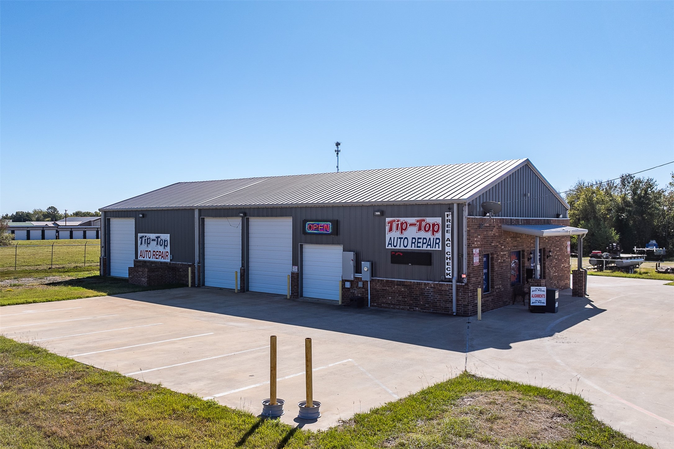 132 Dunaway Avenue Gun Barrel City TX 75156