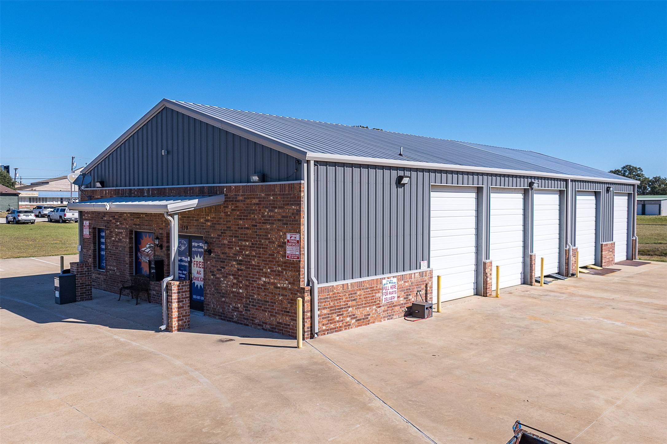 132 Dunaway Avenue Gun Barrel City TX 75156