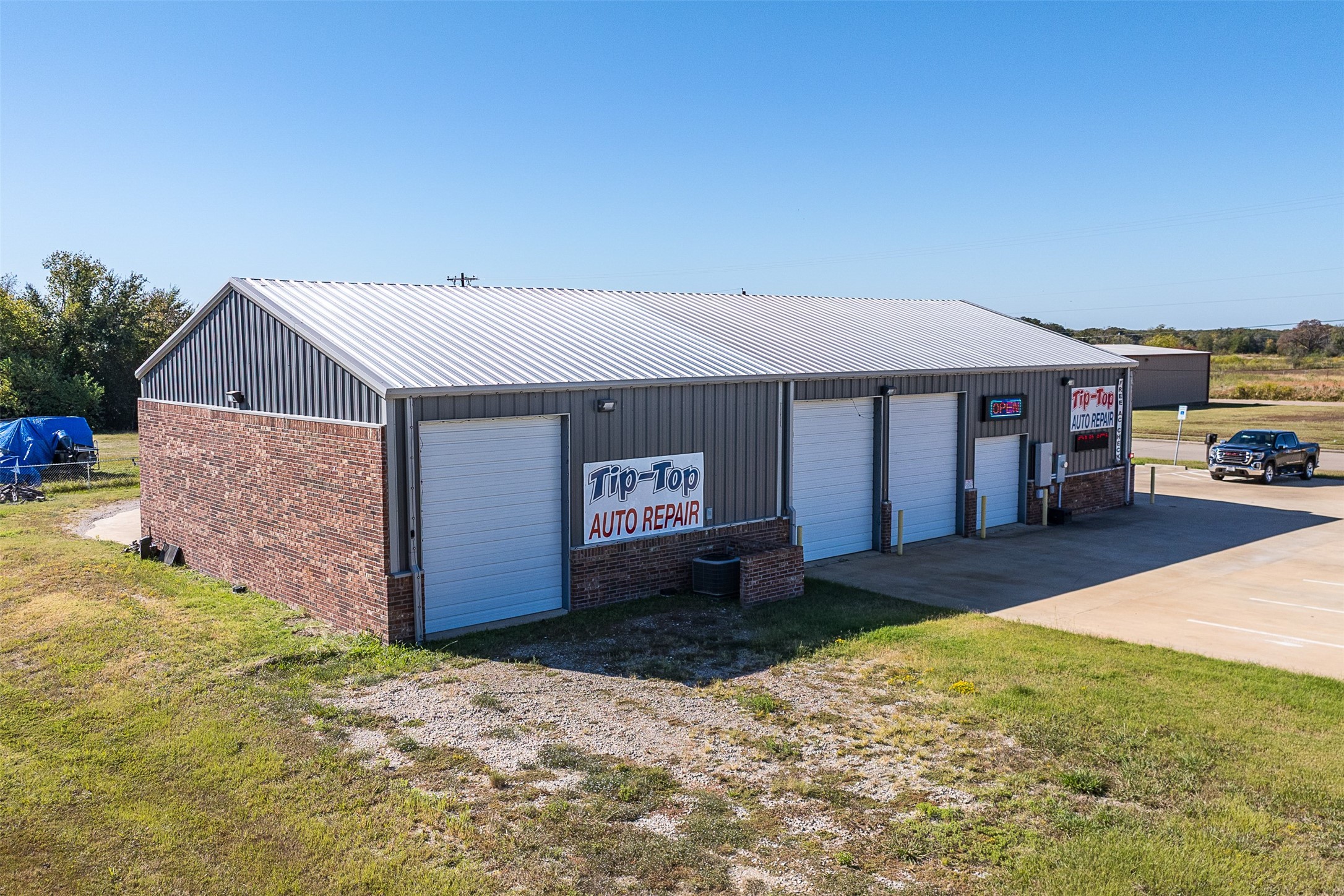 132 Dunaway Avenue Gun Barrel City TX 75156
