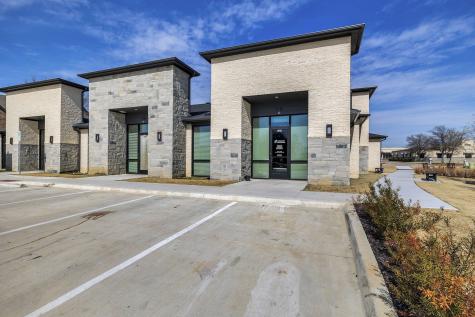 1701 Fountainview Drive Mansfield TX 76063