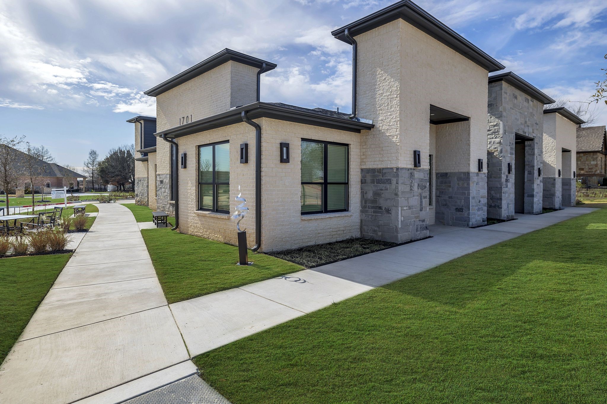 1701 Fountainview Drive Mansfield TX 76063