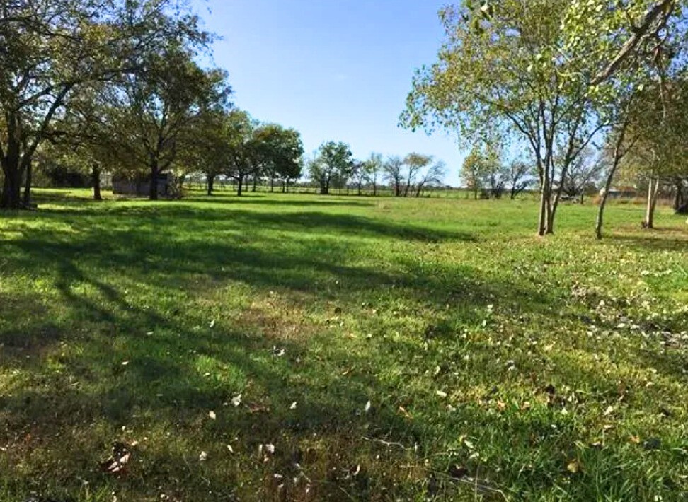 1300 S Highway 205 Mclendon Chisholm TX 75032