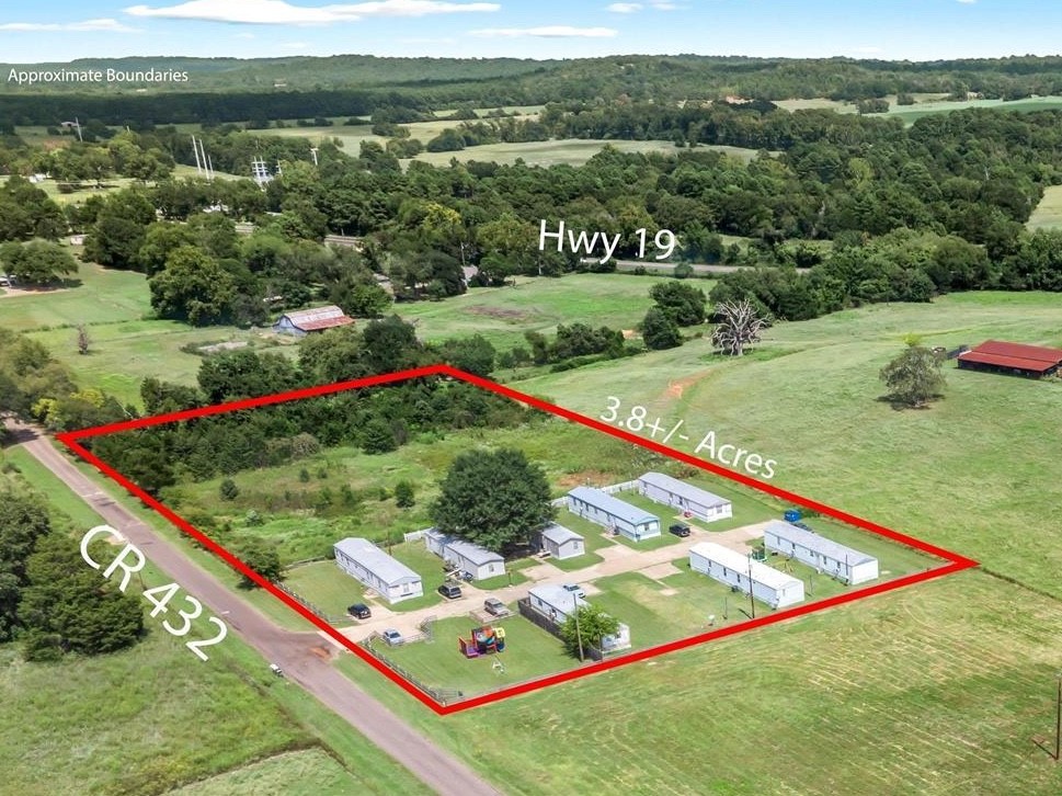 491 An County Road 432 Palestine TX 75803