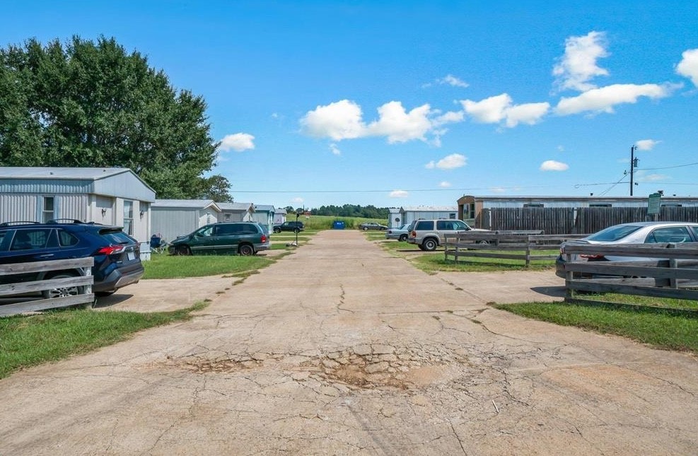 491 An County Road 432 Palestine TX 75803