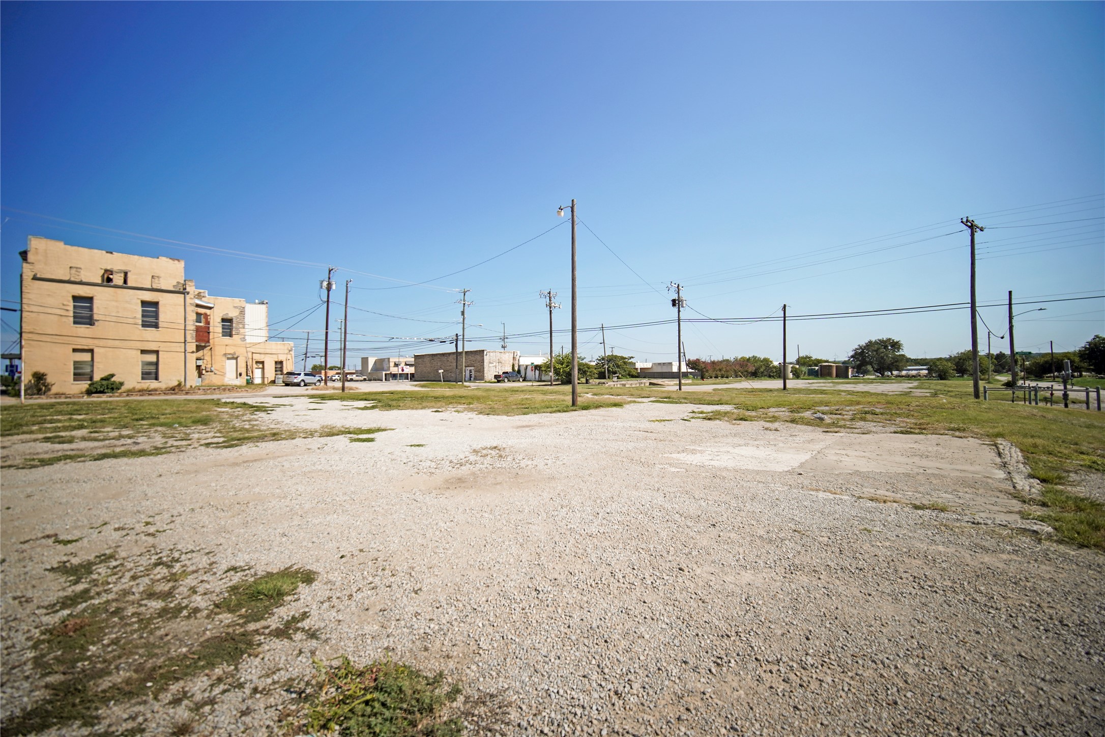 205 W Belknap Street Jacksboro TX 76458