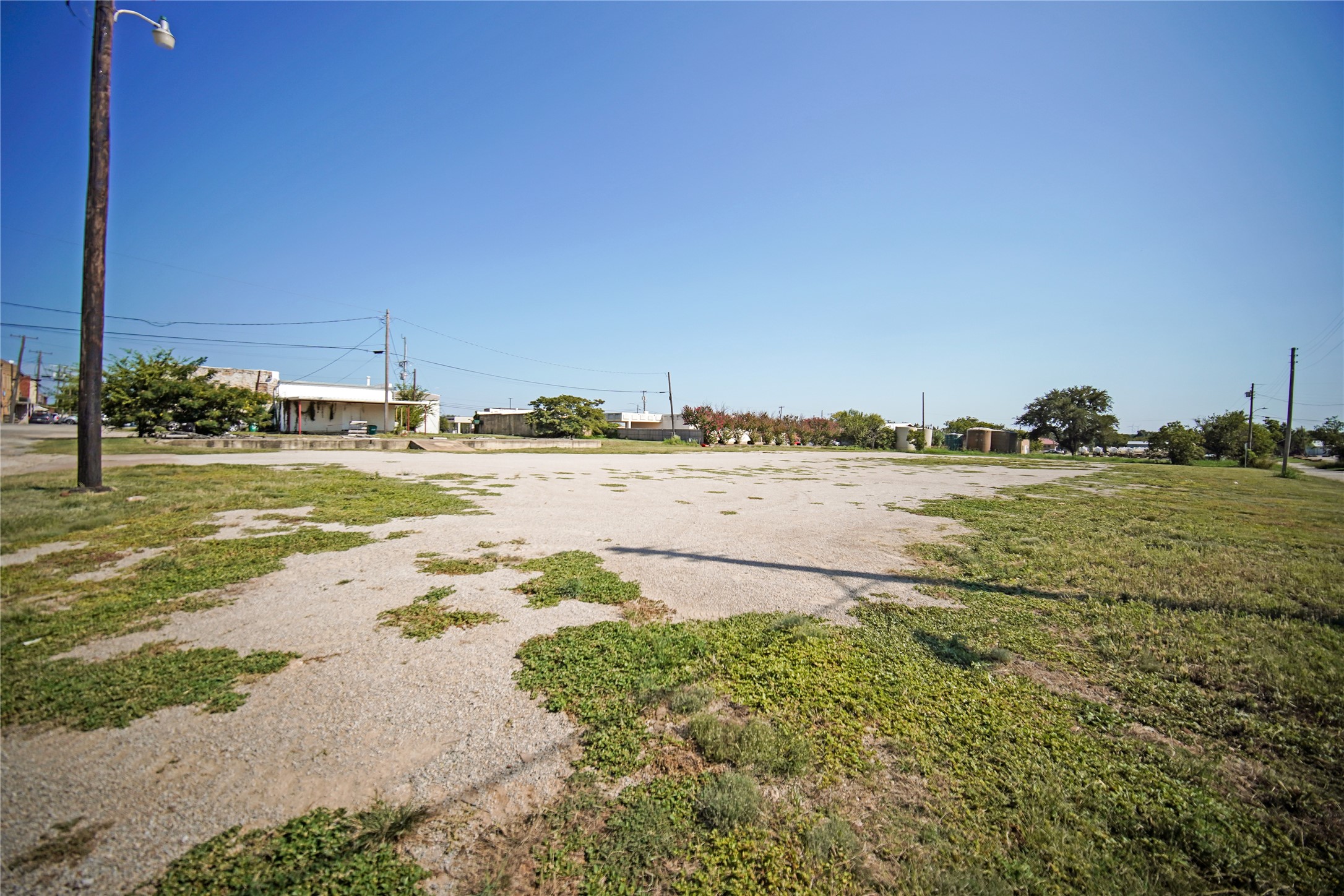 205 W Belknap Street Jacksboro TX 76458