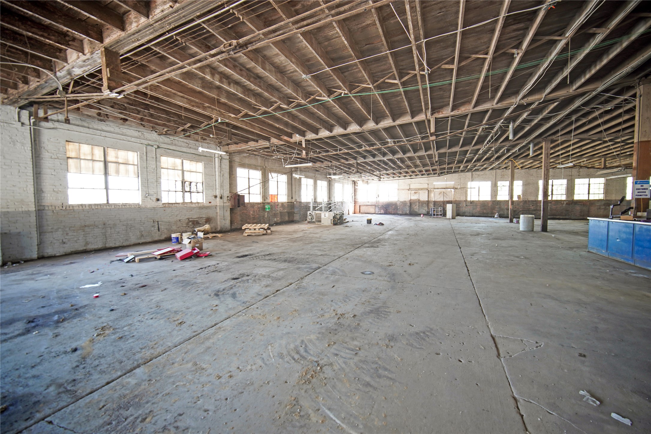 205 W Belknap Street Jacksboro TX 76458