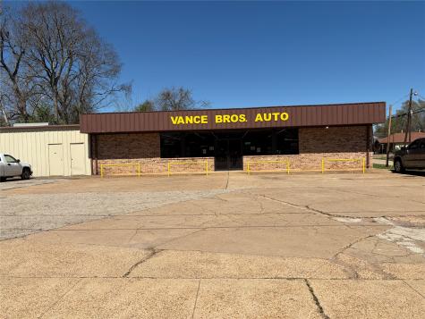 601 W Lacy Street Palestine TX 75801
