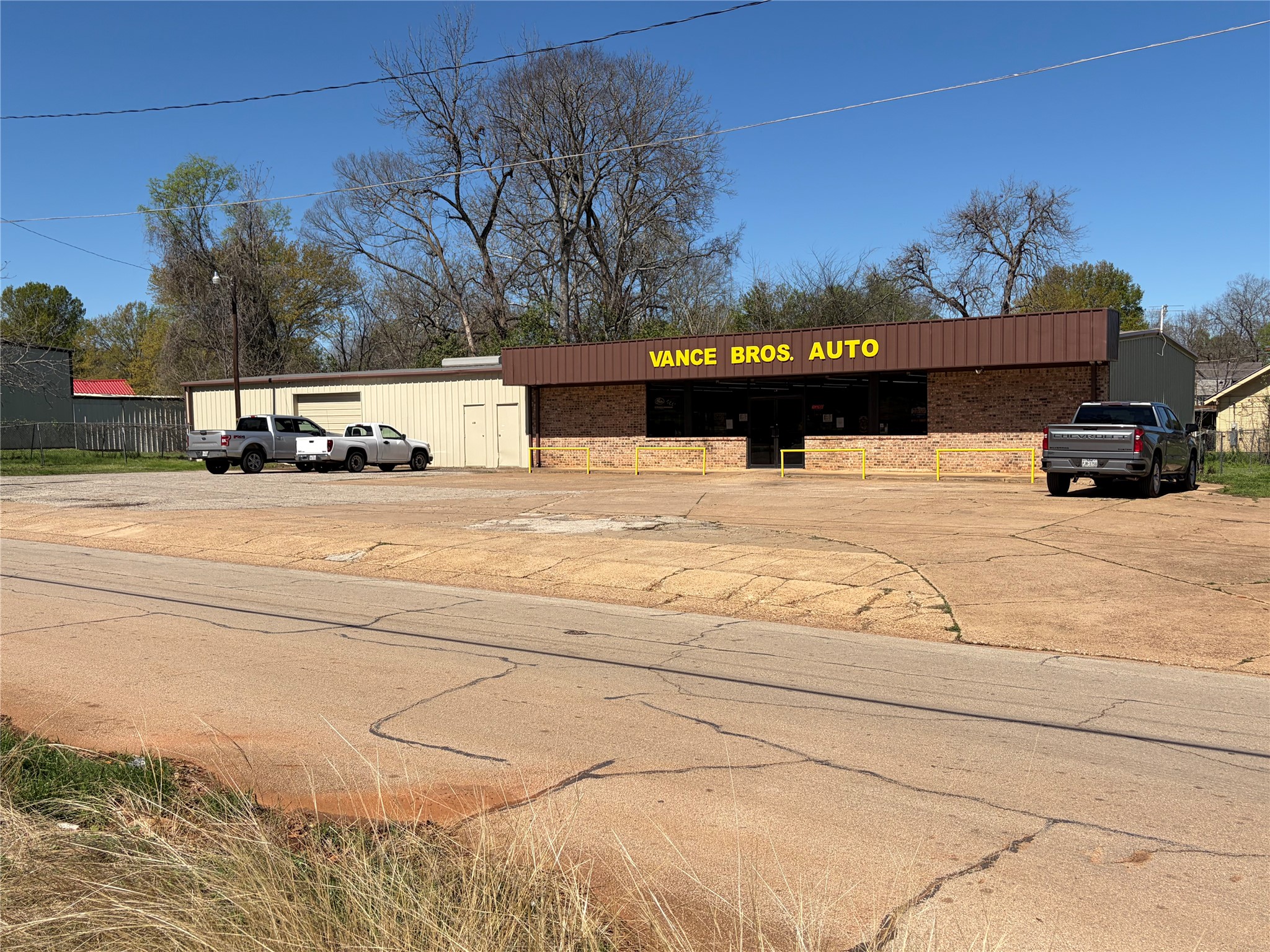 601 W Lacy Street Palestine TX 75801