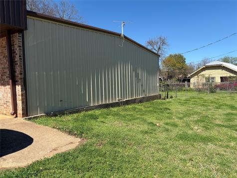 601 W Lacy Street Palestine TX 75801