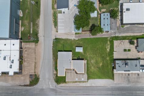 190 N Main Street Rhome TX 76078