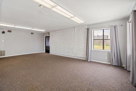 190 N Main Street Rhome TX 76078