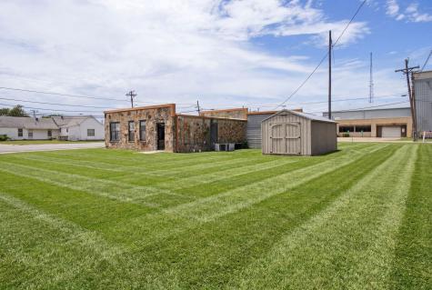 190 N Main Street Rhome TX 76078